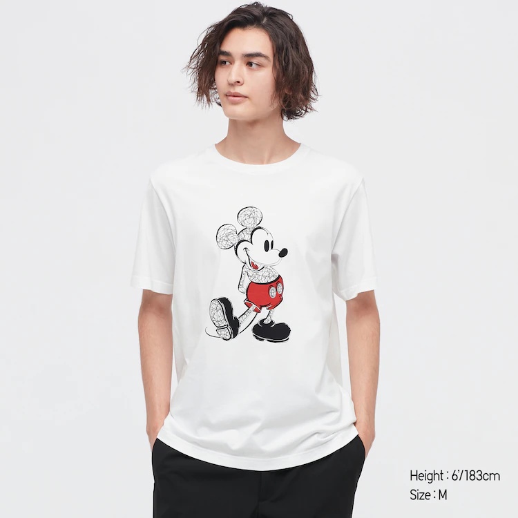 Áo thun in họa tiết Uniqlo UT T-Shirt - Mickey Stands UT