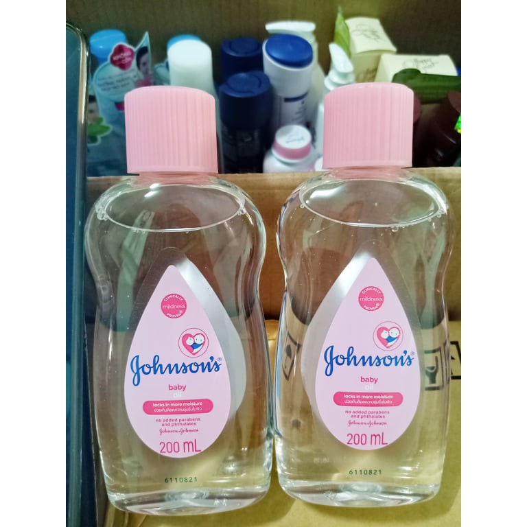 Dầu Massage &amp; Dưỡng Ẩm Johnson's Baby Oil 200ml