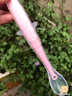 Thìa ăn dặm silicone cán dài Bibo