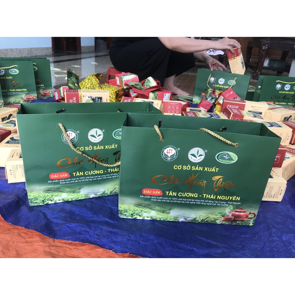 TÚI XÁCH ĐỰNG CHÈ BIẾU TẾT- ĐỰNG CHÈ THÁI NGUYÊN 1KG