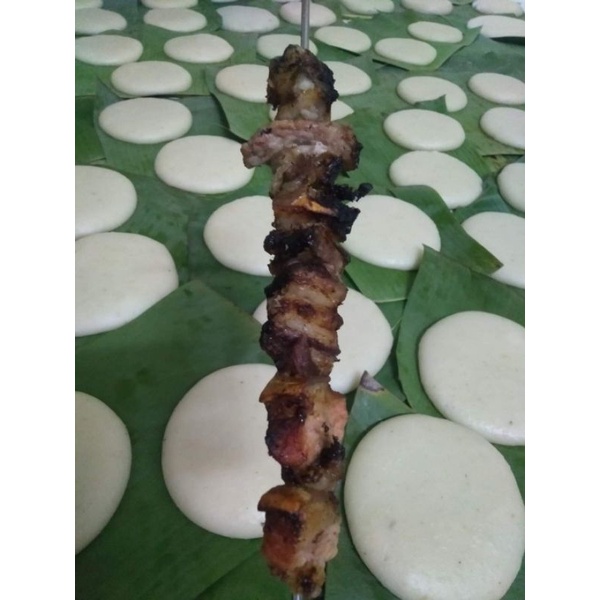 Bánh dày, bánh giầy làm từ gạo nếp nương