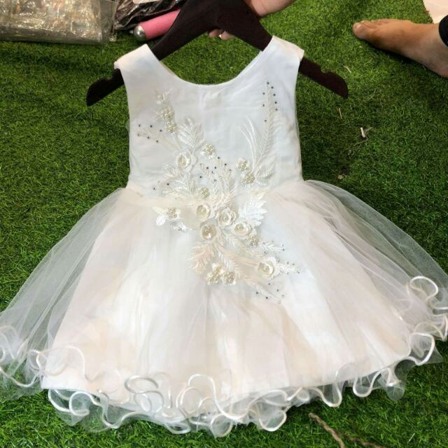 ĐẦM CÔNG CHÚA QUẢNG CHÂU Size : 8-25kgNhanh tay quẹo lựa cho bé diện lễ nào các mom ơi -----------------TÍ TỒ SHOP