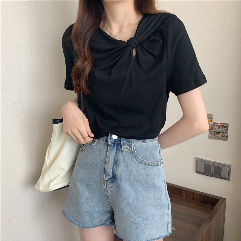 Áo thun tay ngắn thời trang cho nữ