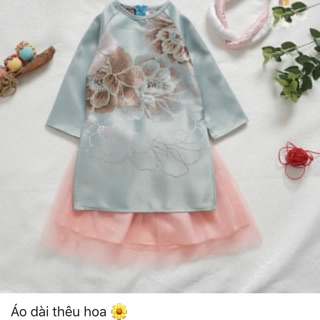Áo dài thêu hoa