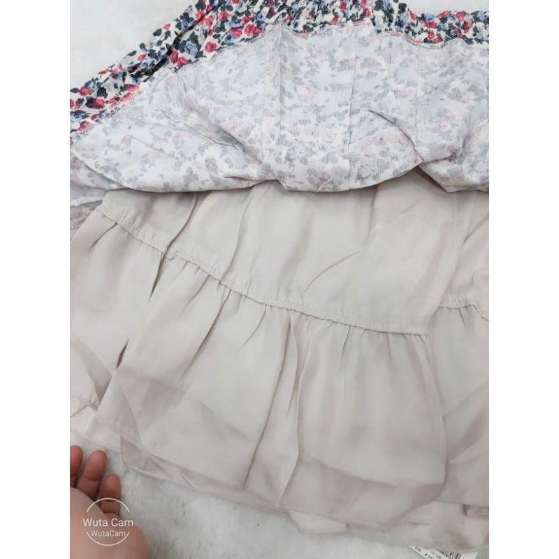 Chân váy hoa nhí 2 tầng xuất nhật | BigBuy360 - bigbuy360.vn