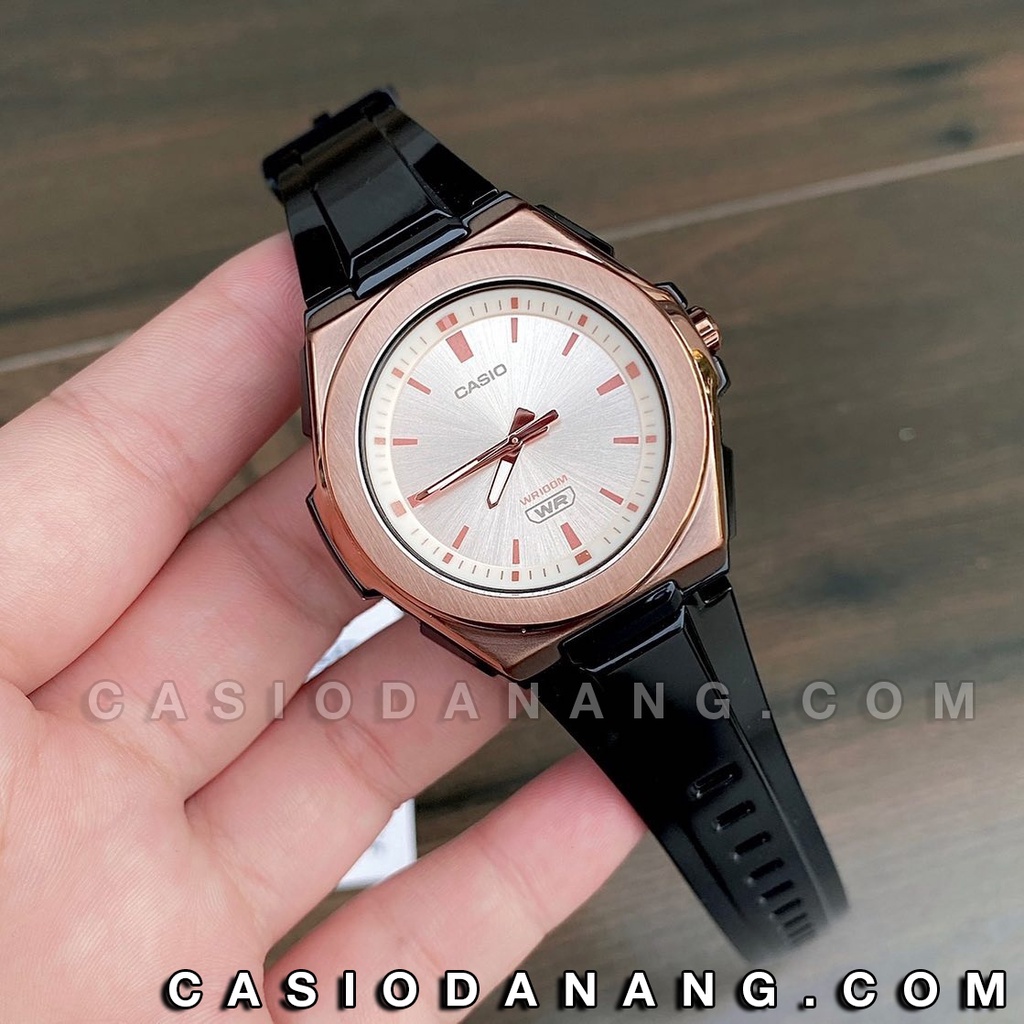 Đồng hồ nữ dây nhựa Casio chính hãng Anh Khuê LWA-300HRG-5EVDF (42mm)