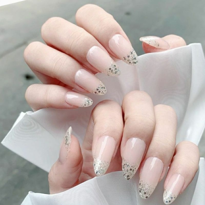 Nailbox thiết kế nhũ