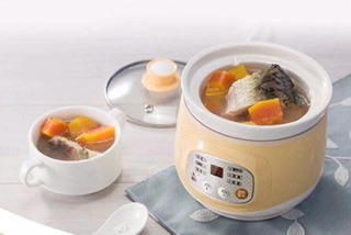 Nồi hầm cháo Bear vàng 1 Lít