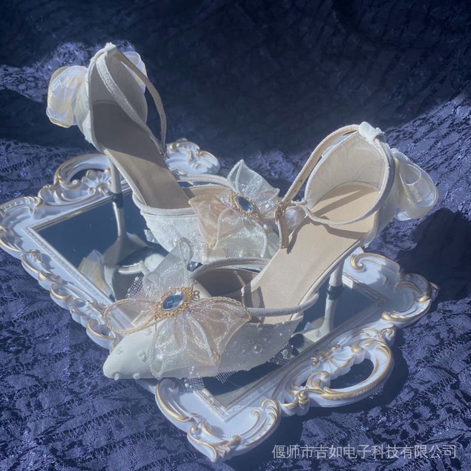 Giày Cao Gót Mũi Nhọn Màu Trắng Họa Tiết Hoa Phong Cách lolita Thanh Lịch