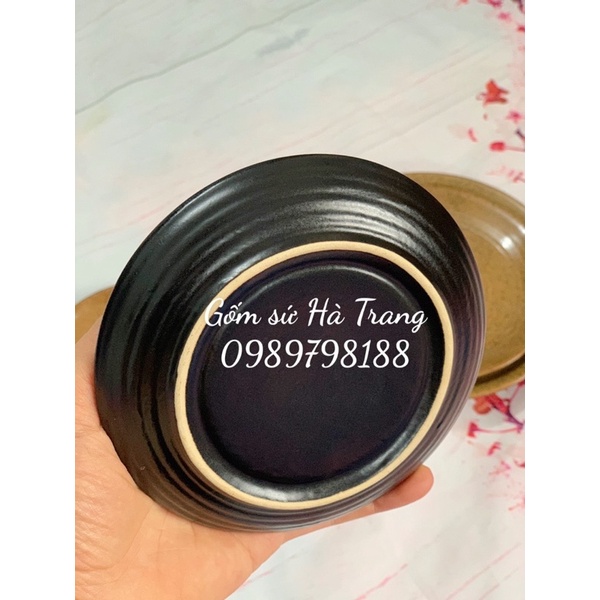 Đĩa tròn men đen lòng nâu gốm hạt tiêu các size đk từ 12 đến 20cm