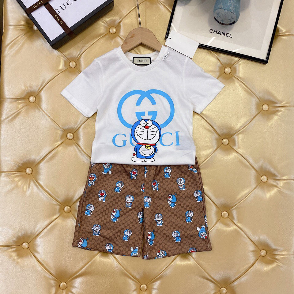 Gucci Set Áo Tay Ngắn + Quần Short Năng Động Thời Trang Dành Cho Cả Nam Và Nữ