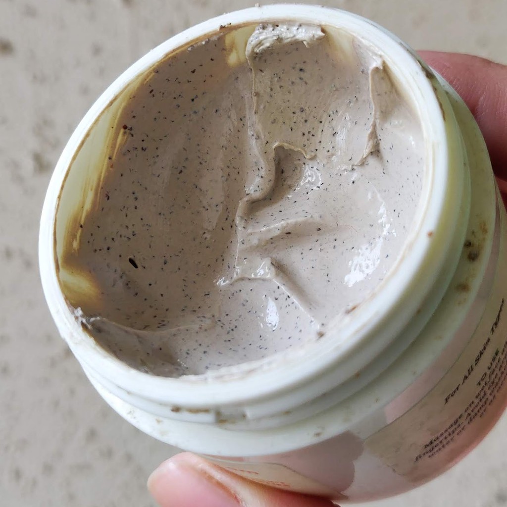 Tẩy da chết đu đủ - Biotique Bio Papaya Revitalizing Tan Removal Scrub - hebenastore