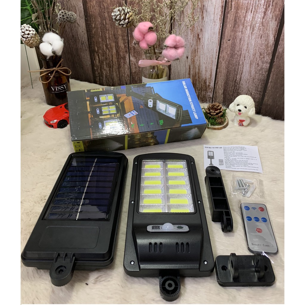 Đèn Năng Lượng Mặt Trời 12 Bóng Led Solar Street Lamp  (120 Cob) Kèm Điều Khiển Tắt Bật Từ Xa