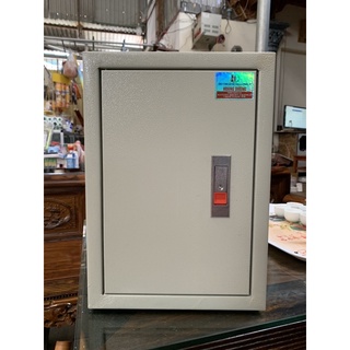 Tủ điện nổi 35x25x15 sơn tĩnh điện
