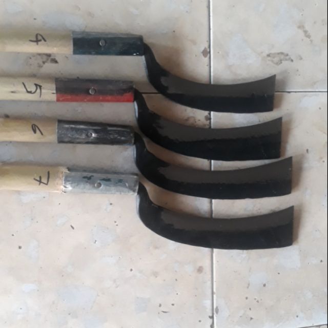 Dao phát miền nam dùng chặt cây hàng nhíp xe