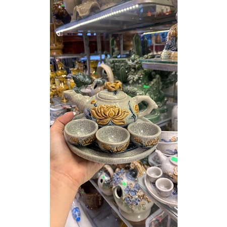 Ấm chén thờ bt