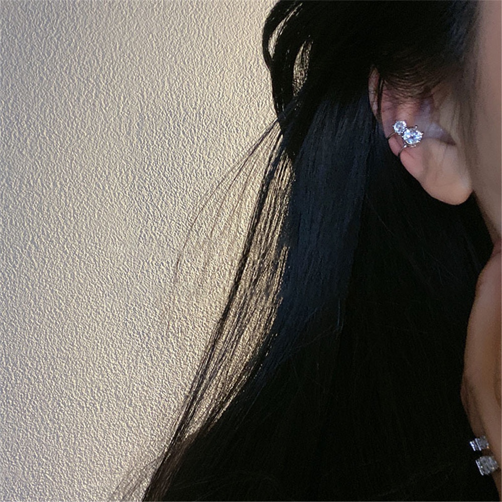 Set 2 Khuyên Kẹp Vành Tai Chữ U Đính Đá Thời Trang Cho Nữ