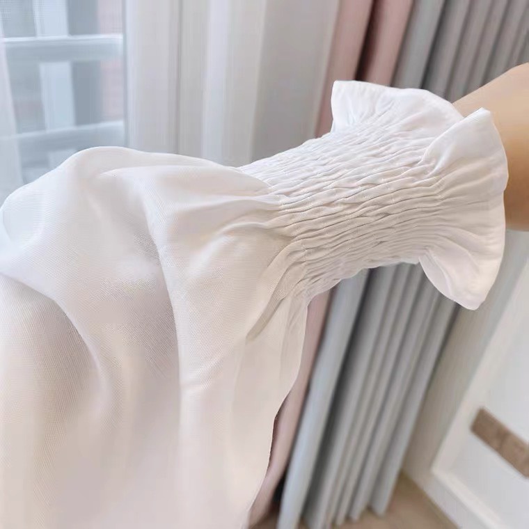 Áo sơ mi nữ dài tay bo nhún cổ tay vải lụa trắng cổ bẻ form rộng thoải mái