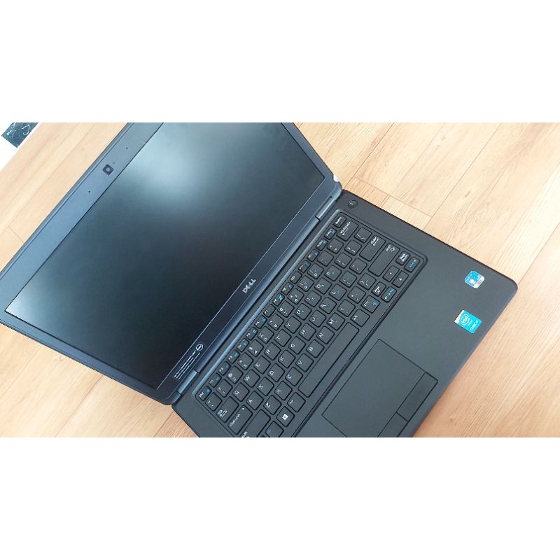Laptop đẹp bền thương hiệu Dell Latitude E5450 CORE I5 5300U 8GB 240GB 14inch HD