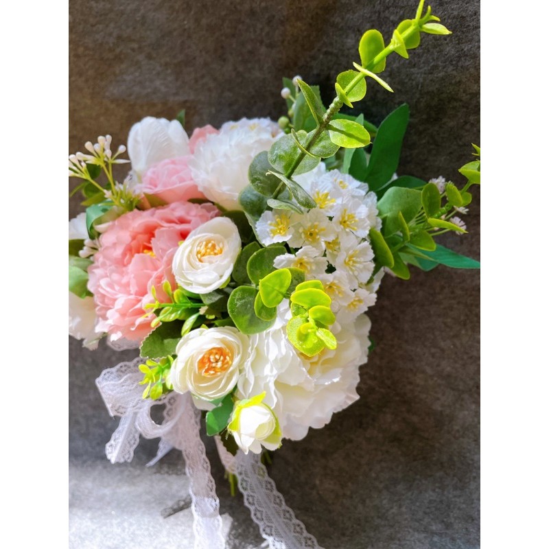 Bó hoa cầm tay cô dâu tông hồng trắng-hoa lụa cao cấp