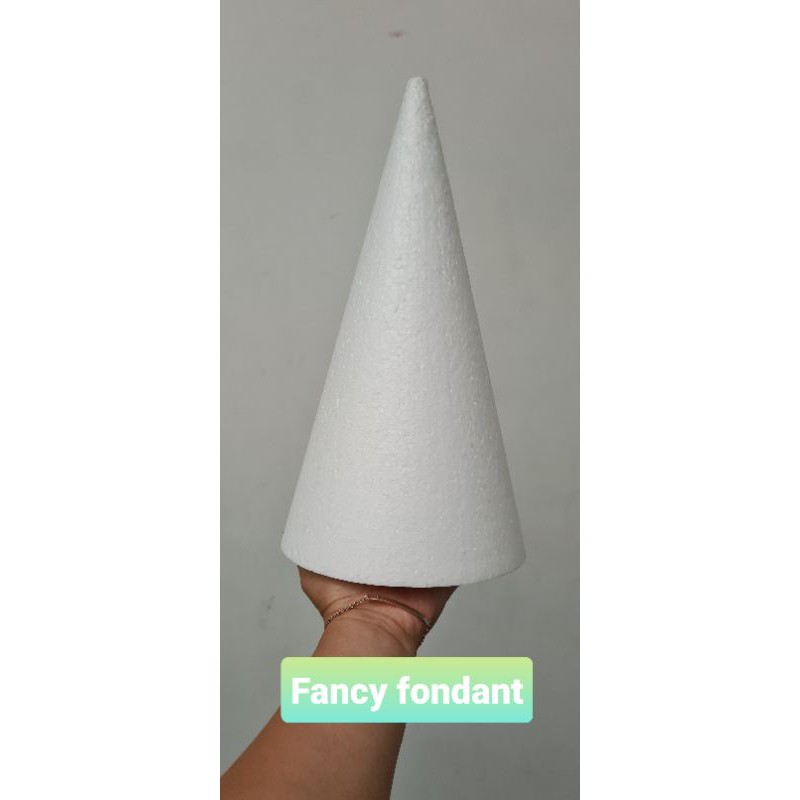 Xốp bánh giả chóp đk 16cm cao 30cm
