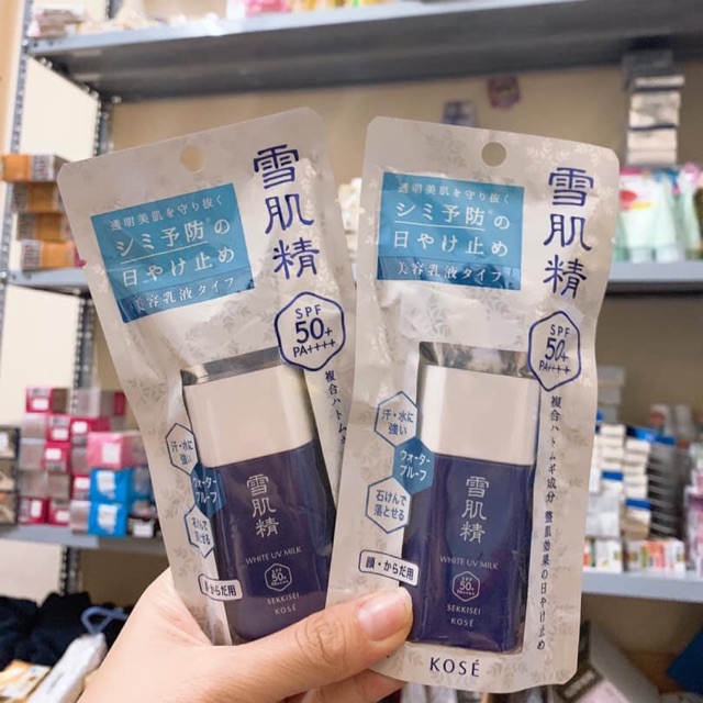 Kem chống nắng KOSÉ SEKKISEI WHITE UV MILK 25ml