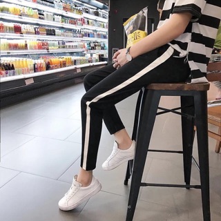 Quần Legging Sọc Trắng