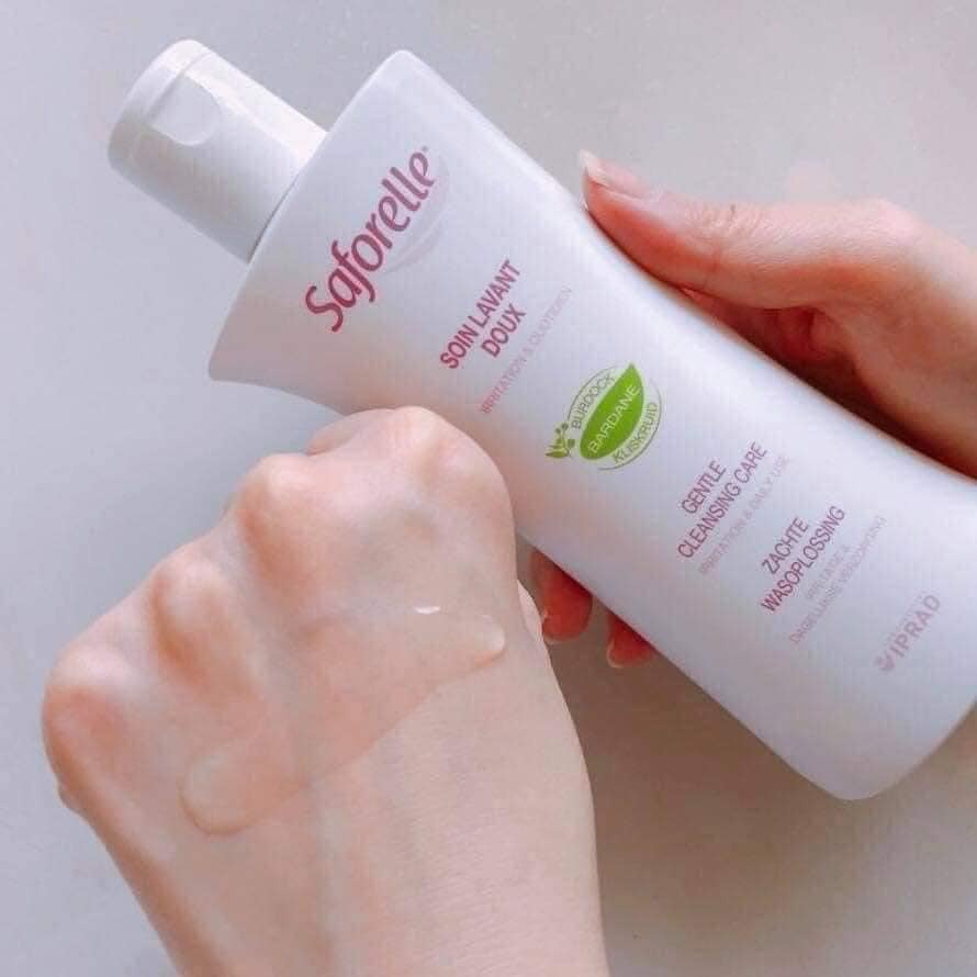 Dung dịch vệ sinh Saforelle mùi hương dịu nhẹ BeeSkincare