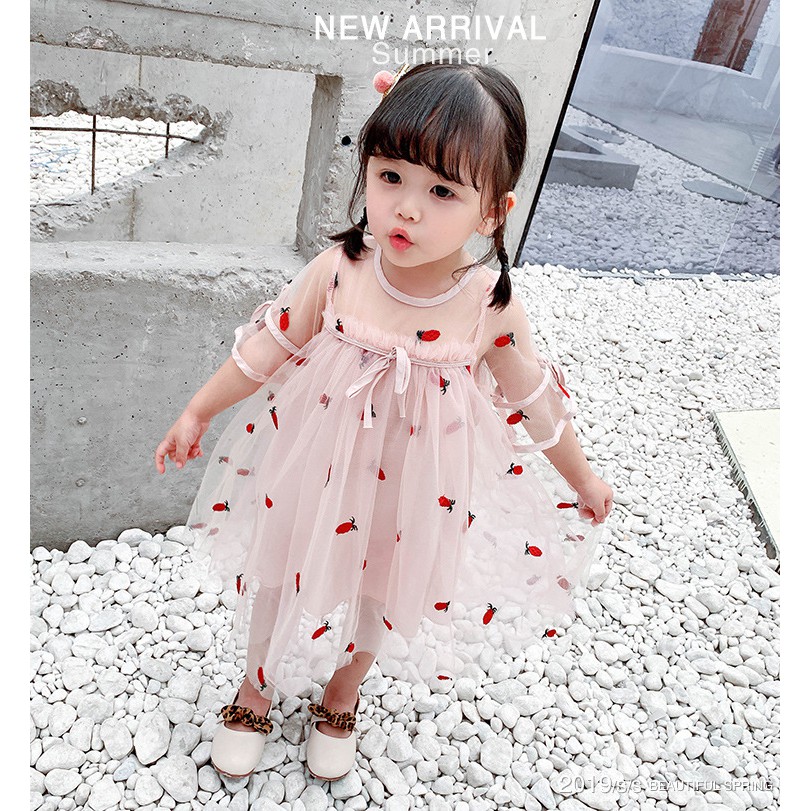 váy thêu dứa nổi