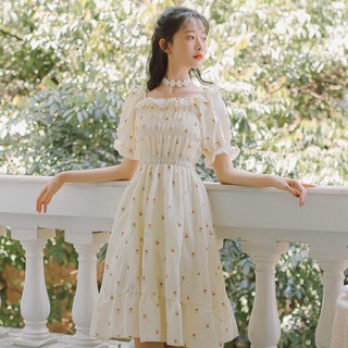 Váy đầm nữ dáng xòe tay con phối bèo họa tiết hoa nhí nhún ở ngực thiết kế trẻ trung thanh lịch