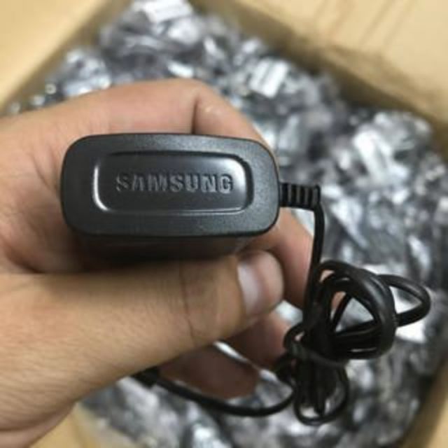 Củ Sạc Liền Dây Cho Samsung I9000 (Đen