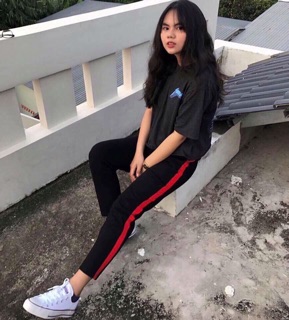 Stripped pant - Quần 1 sọc đỏ - Đen