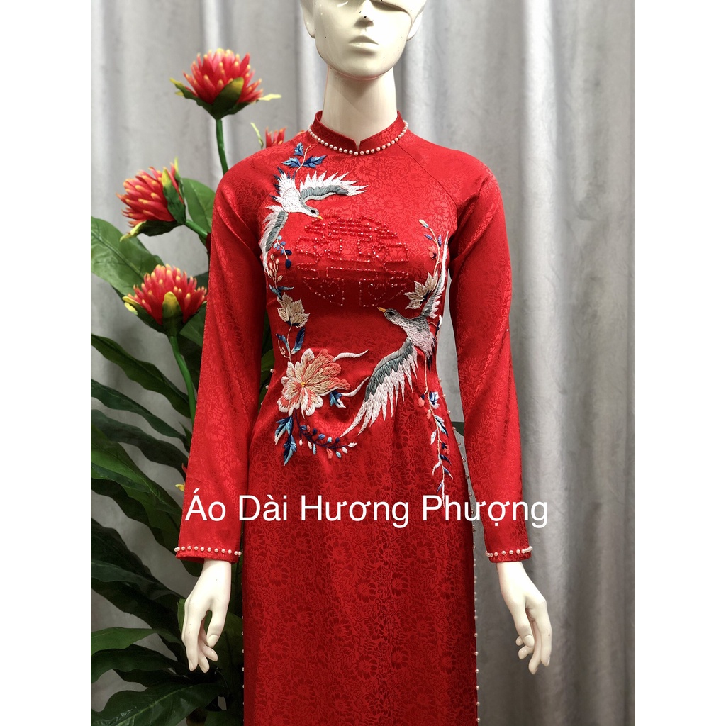 ÁO DÀI CÔ DÂU GẤM ĐỎ THÊU TAY CAO CẤP