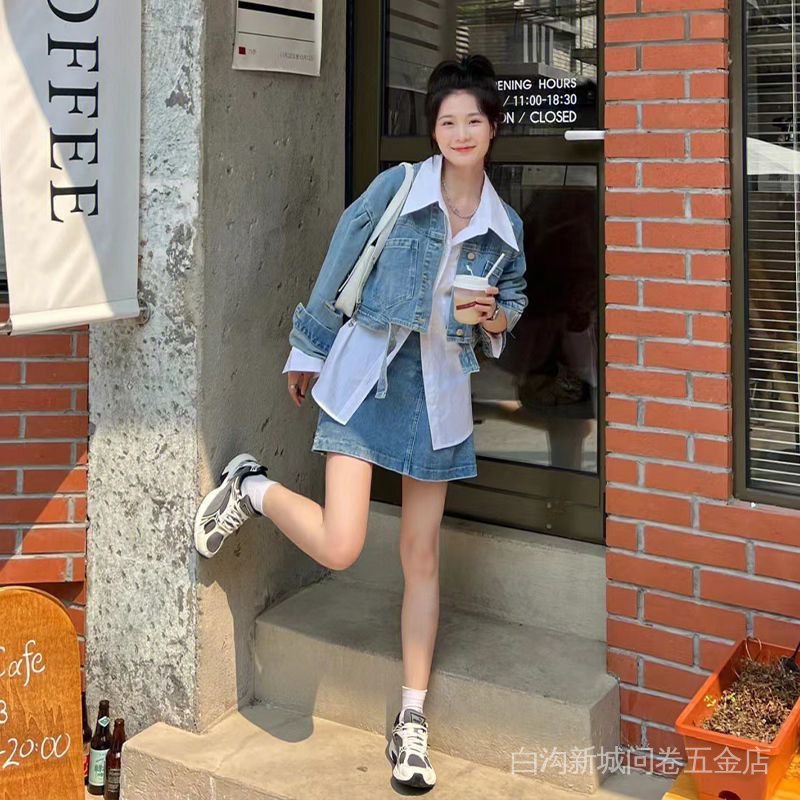 Bộ Áo Khoác Denim + Chân Váy Ngắn Phong Cách Hàn Quốc Thời Trang Mùa Thu Mới Cho Nữ
