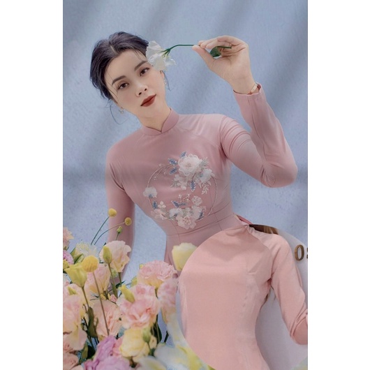 ÁO DÀI THÊU TAY LỤA 2 TÀ