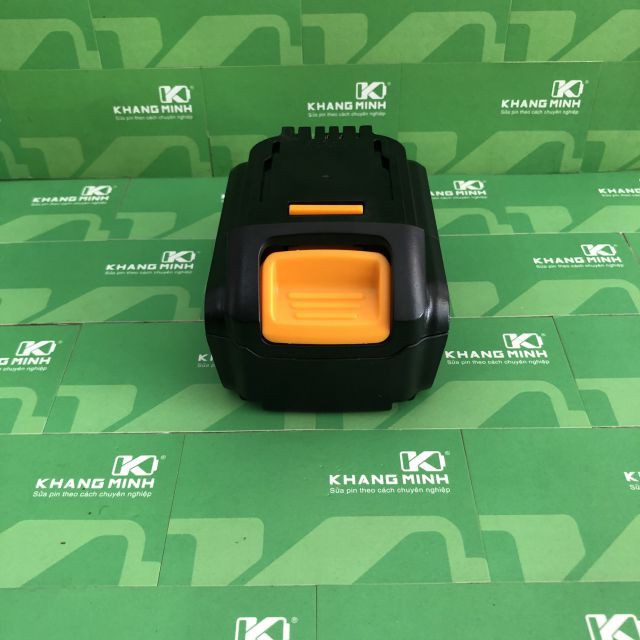Vỏ mạch pin Dewalt 4S 14.4V Led, vỏ trượt 2 hàng - 8 cell và nhận sạc zin, đầy tự ngắt