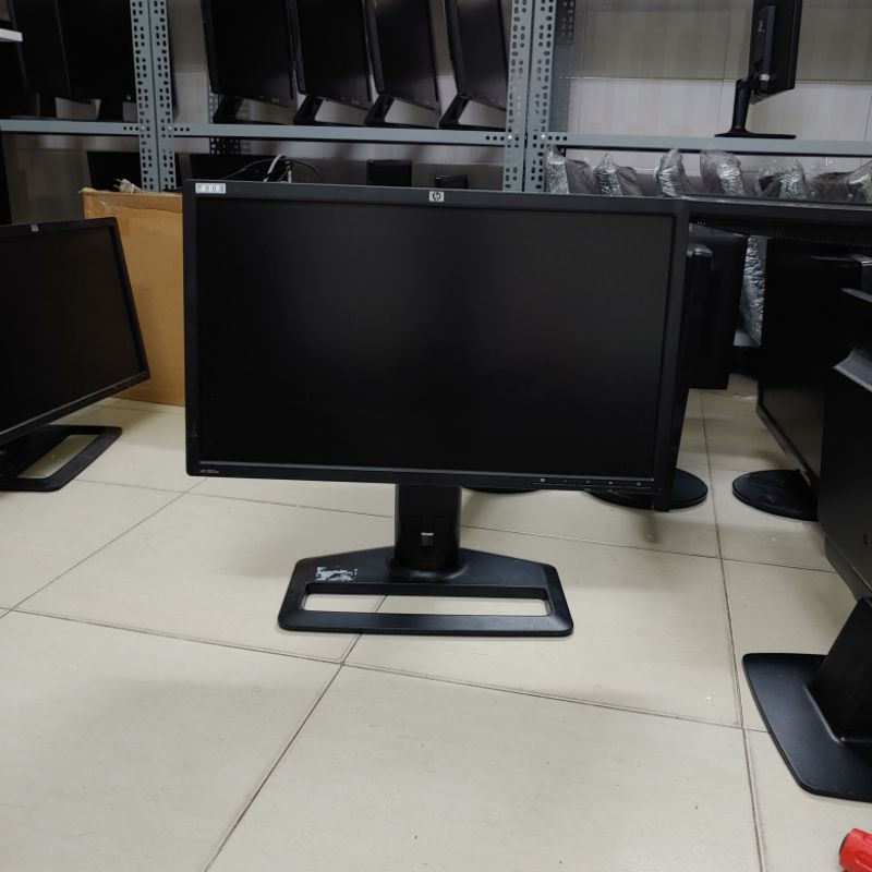 Màn hình máy tính cũ HP ZR22W chuyên đồ họa | BigBuy360 - bigbuy360.vn