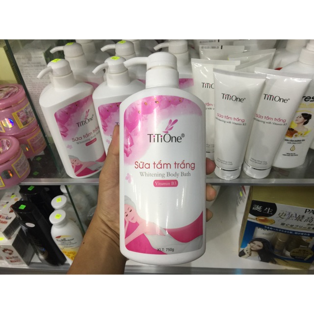Sữa tắm Titione