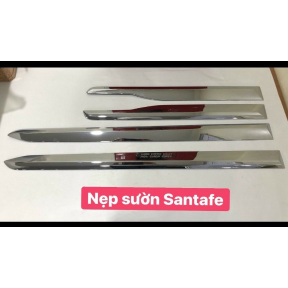 Bộ 4 Thanh Nẹp Sườn Trang Trí Xe SantaFe 2019 2020 2021 2022 Mạ Crom Cao Cấp Kiểu dáng thể thao cá tính