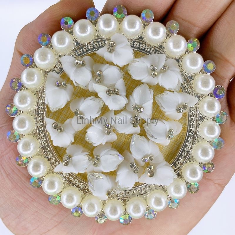 Hoa Bột Gắn Móng, Hoa Ẩn Chân Hoa Cúc Charm