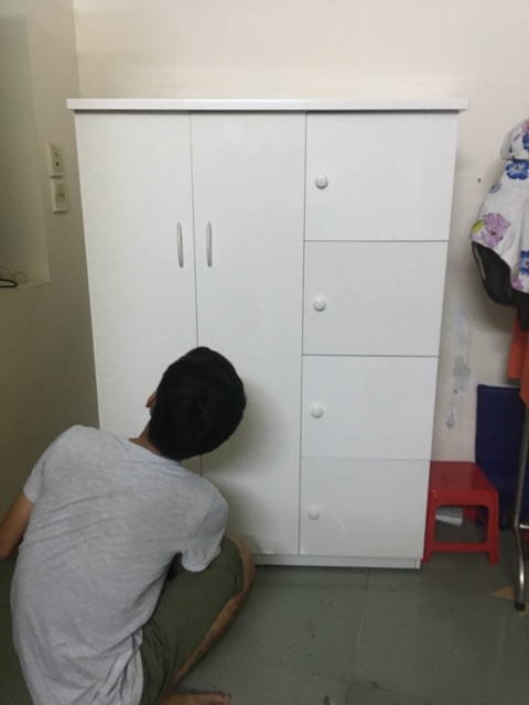 Tủ nhựa đài loan 2 cánh lớn 4 cánh nhỏ 105x145 trắng