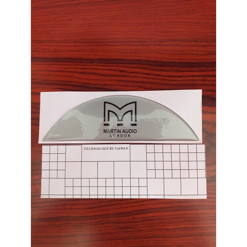Tem dán thùng loa thương hiệu Martin có keo dính
