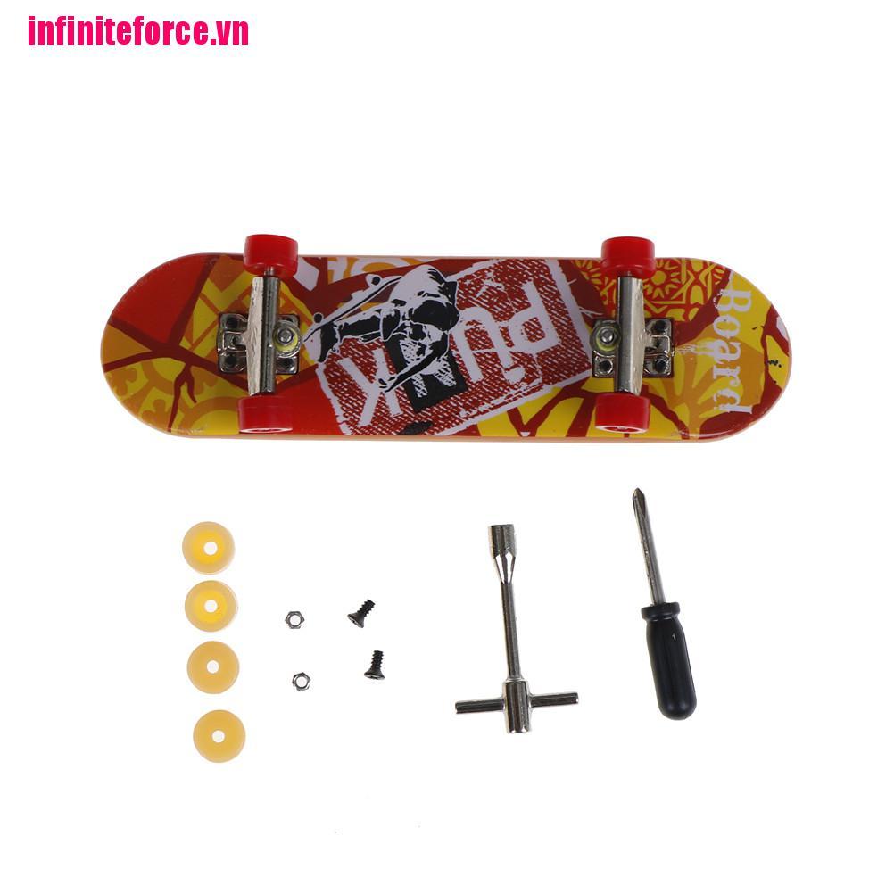 Dép Nhựa Xỏ Ngón Thiết Kế Xinh Xắn Hợp Thời Trang