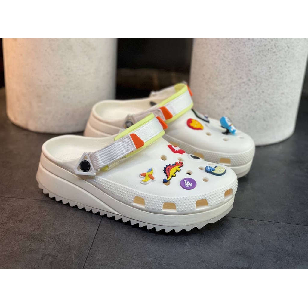 Dép Cross Unisex Hiker Clog Chính Hãng, Dáng đế cao, Đúc keo ép nhiệt chắc chắn, Thiết kế mới phối quai vải độc đáo | BigBuy360 - bigbuy360.vn