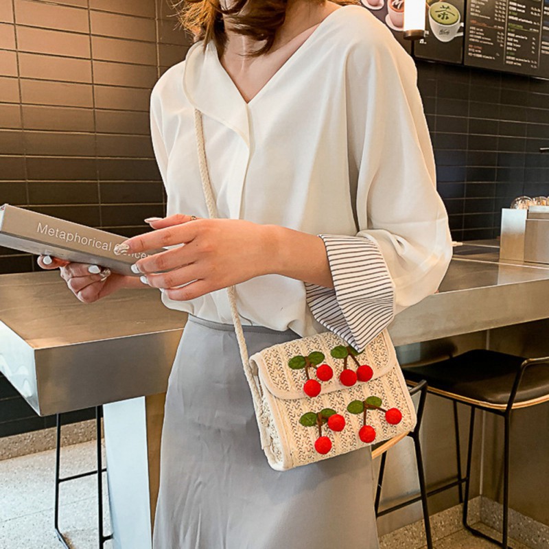 Túi đeo chéo đan lát hình quả cherry | BigBuy360 - bigbuy360.vn