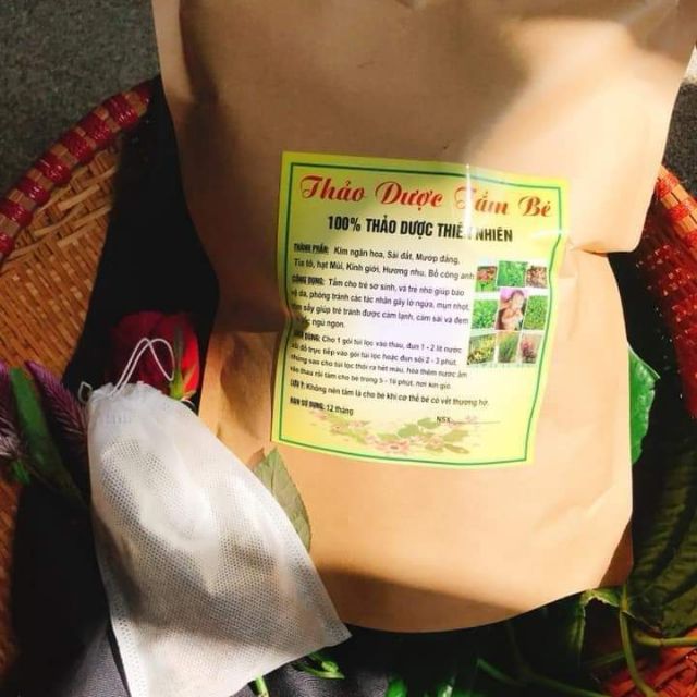 Thảo dược tắm bé