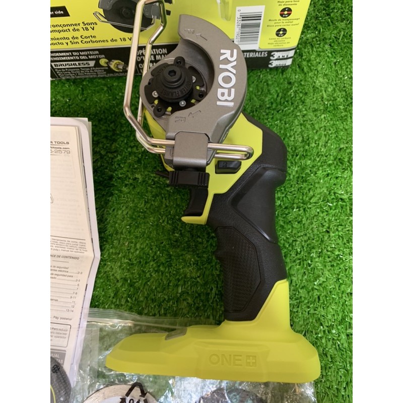 Máy cắt kim loai pin ryobi 18v
