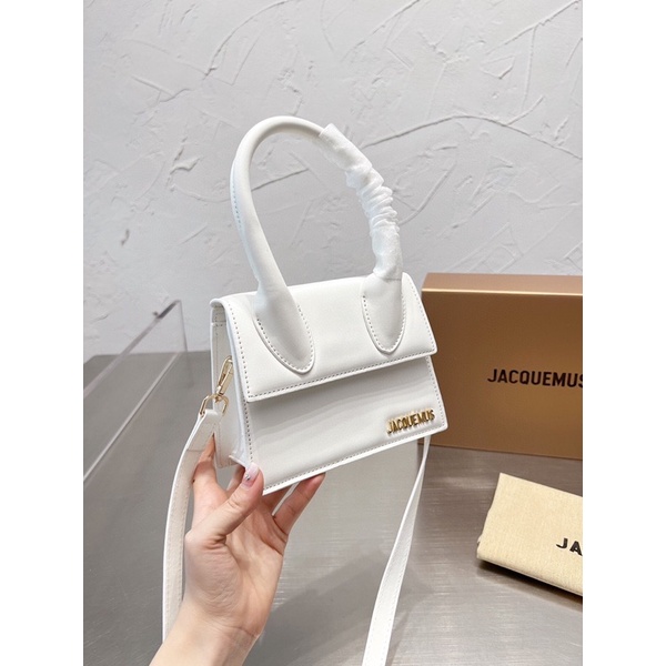 TÚI JACQUEMUS DA BÒ SIZE 18CM