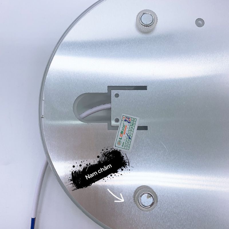 Vỉ led 18w - 24w ánh sáng trắng dùng để thay thế đèn ốp trần, đèn trang trí,đèn mắt trâu dễ dàng lắp đặt và thay thế