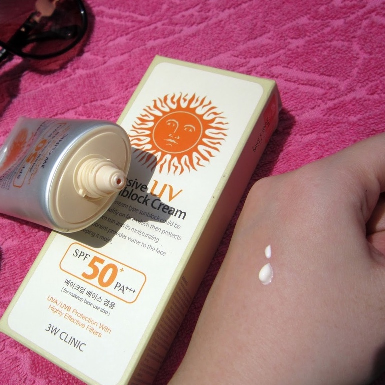 Kem Chống Nắng 3W Clinic Intensive UV Sunblock Cream SPF 50 PA+++